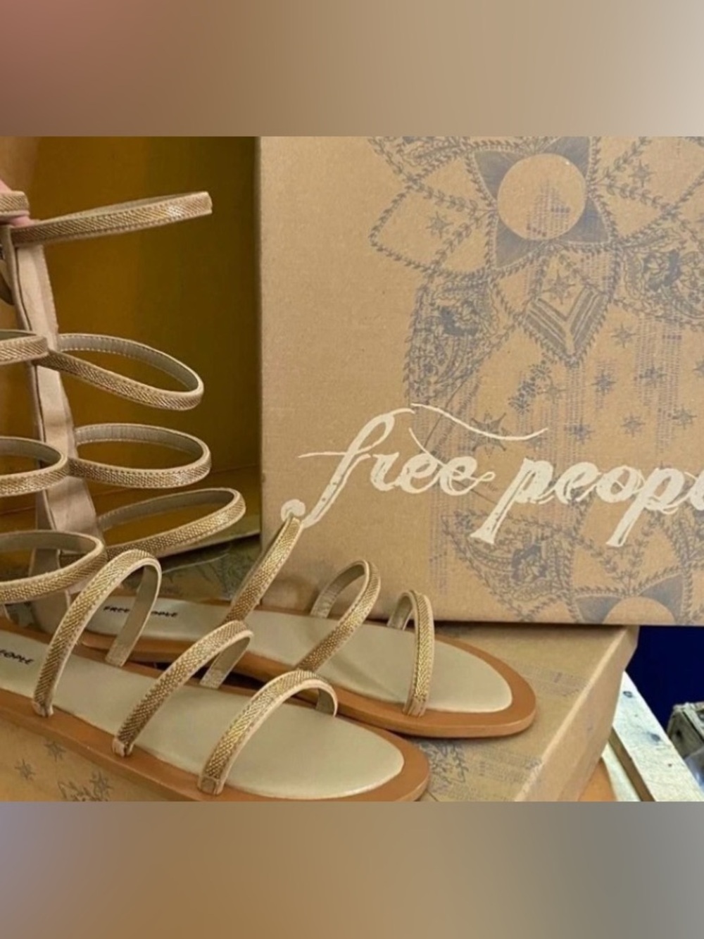 Free People Metallic Gold Theia Gladiator sandal size 9,5